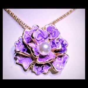 Betsey Johnson Necklace/Brooch